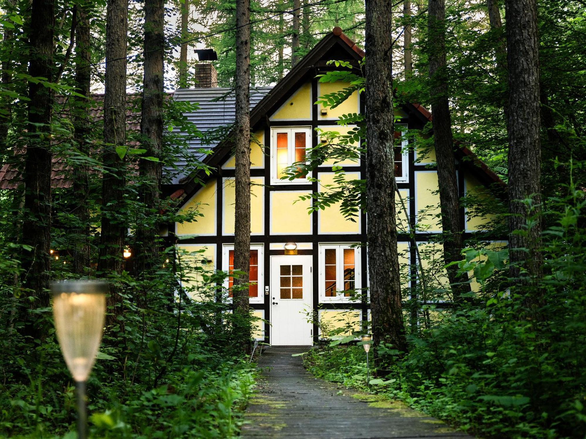 Tokachi Nakasatsunai Glamping Resort Feriendorf Eksteriør billede